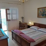 Biograd Beachside Family Apartment Biograd Na Moru