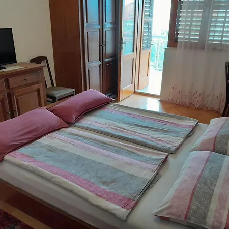 Biograd Beachside Family Apartment Biograd Na Moru