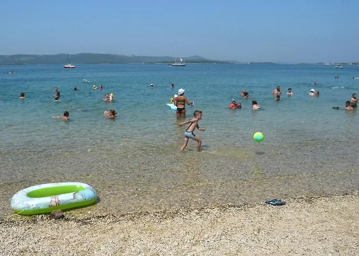 Biograd Beachside Family Апартаменты *