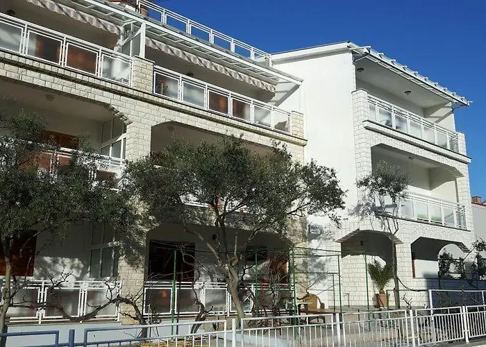 Biograd Beachside Family Apartment 아파트 *