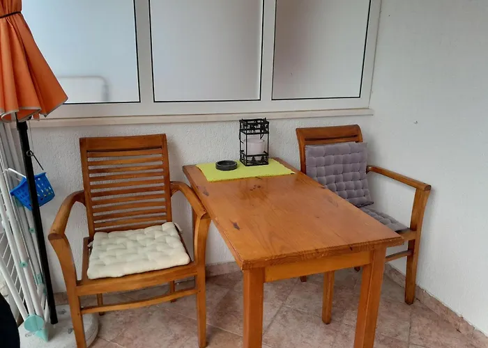 Διαμέρισμα Biograd Beachside Family *