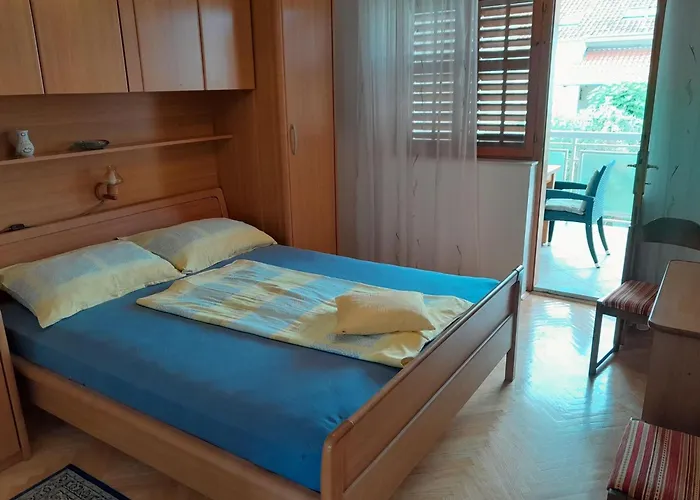 Biograd Beachside Family *